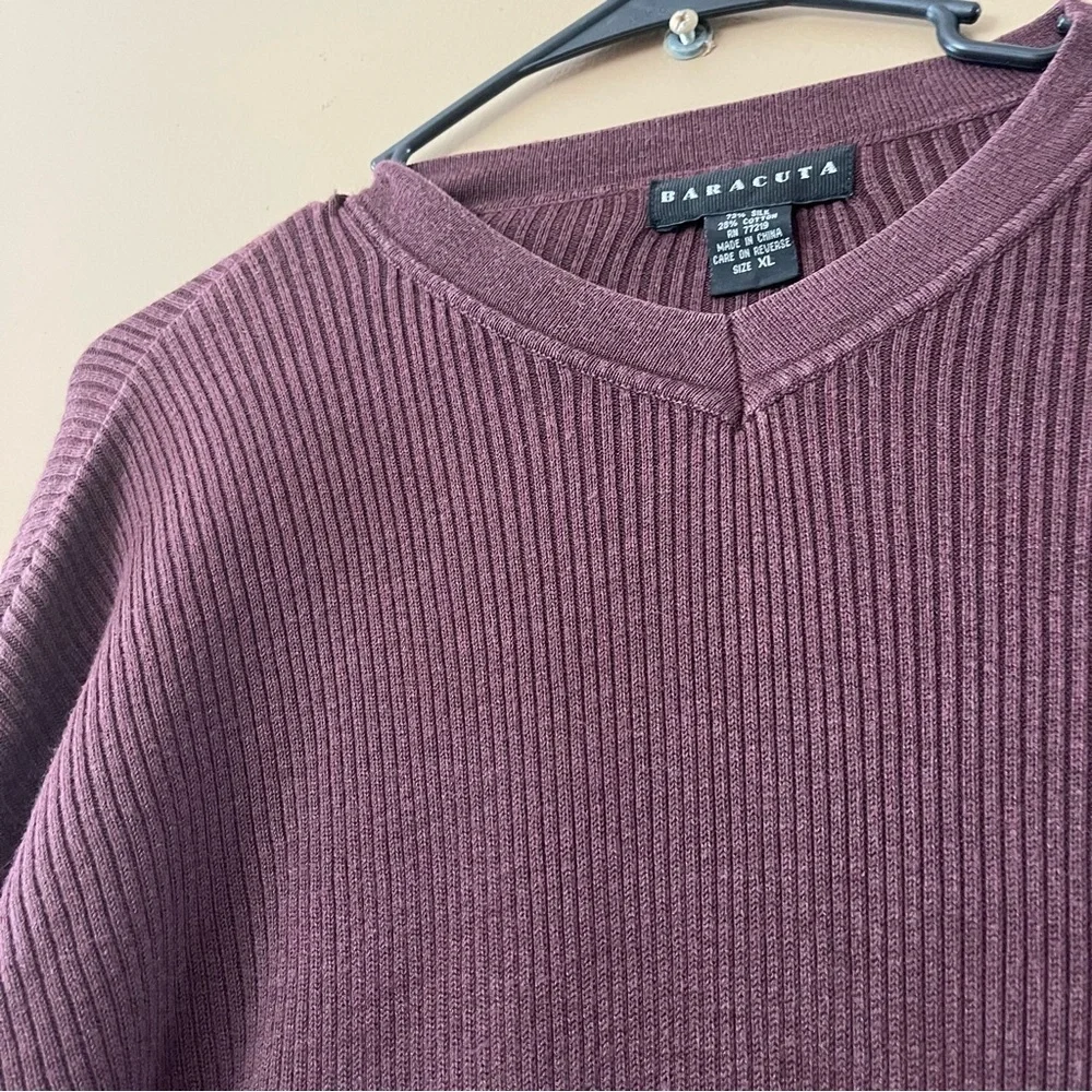 Barracuda MENS silk and cotton v neck plum sweater size XL